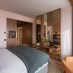 The Well Hotel 5*