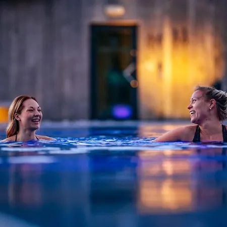Hotel The Well 4*