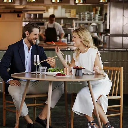 Отель The Well Колбот