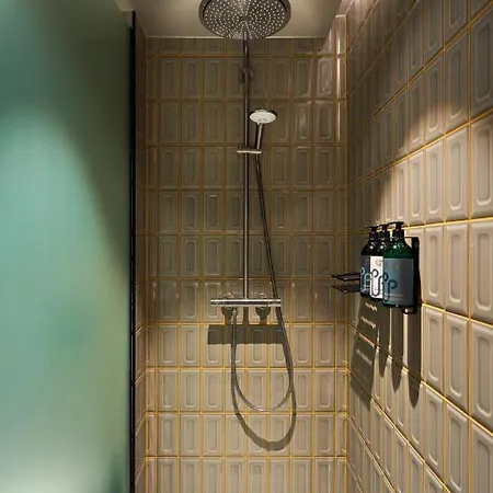 The Well Hotell